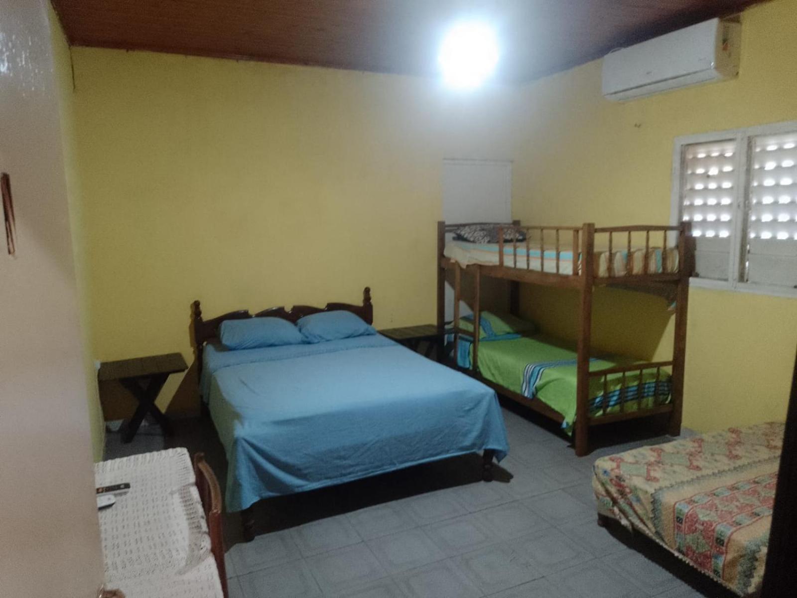 Casa De Huespedes En Posadas Luaran gambar
